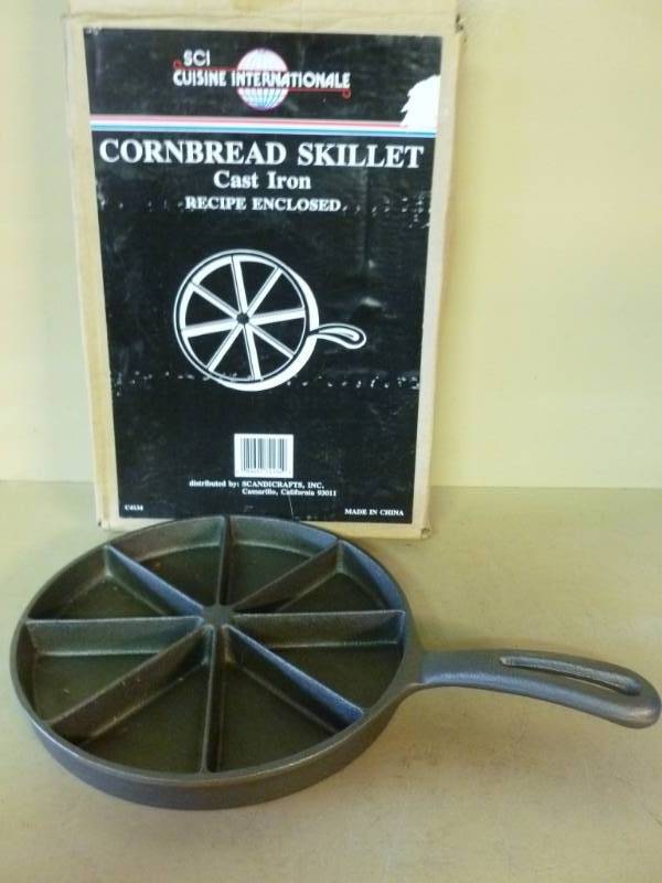lot 293 image: Cast Iron Pan