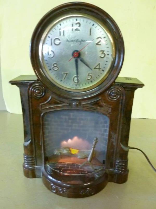 lot 344 image: Vintage Clock