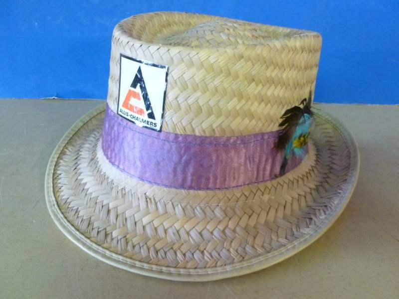 lot 345 image: Allis-Chalmers Hat