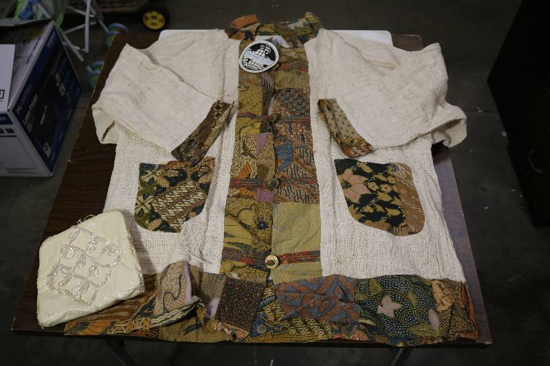 Handmade Indonesian Shirt With Coin Purse
