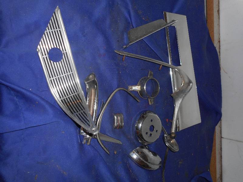 VINTAGE CHROME CAR PIECES
