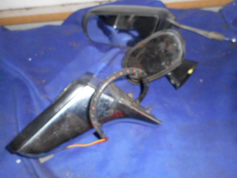 AUTO SIDE MIRRORS