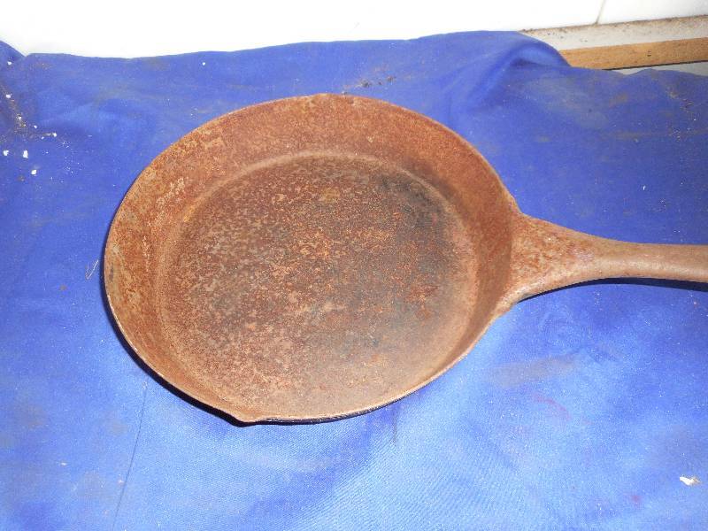 ANTIQUE STEEL FRYING PAN