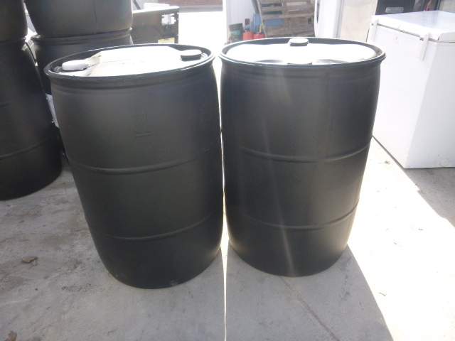 lot 47 image: 2 55 Gallon Barrels