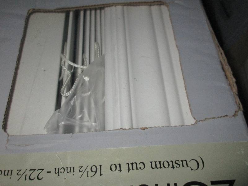 lot 12 image: 3 - 2.5 faux wood blinds 23x64   27x64   34x64