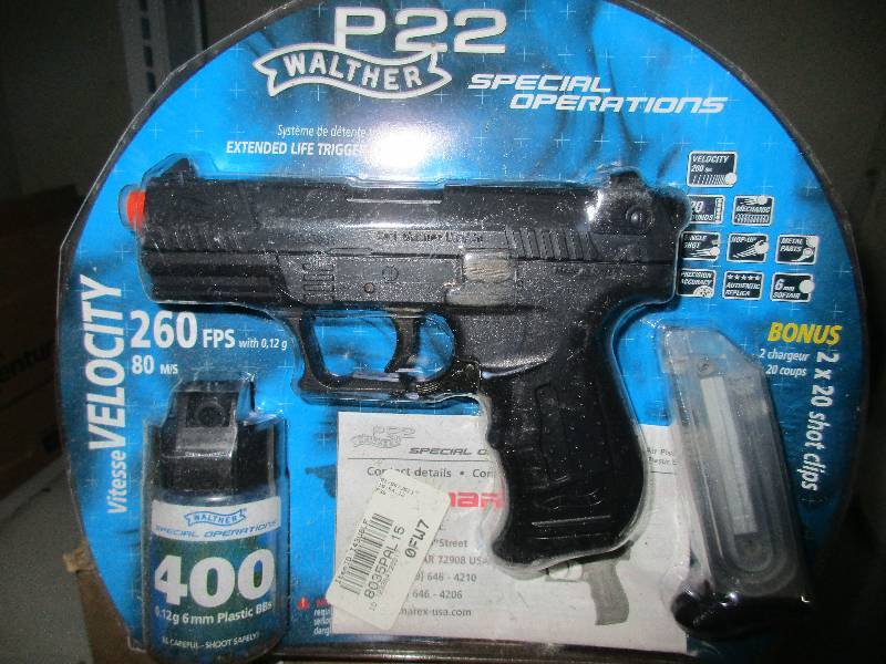 lot 29 image: 4 air soft pistols