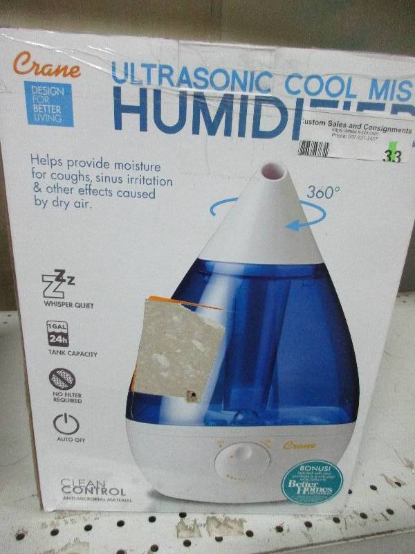 lot 33 image: crane cool mist humidifier