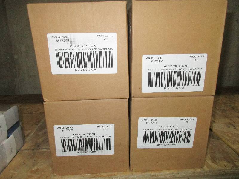 lot 43 image: 4 packs of 6 white gardenia room spray