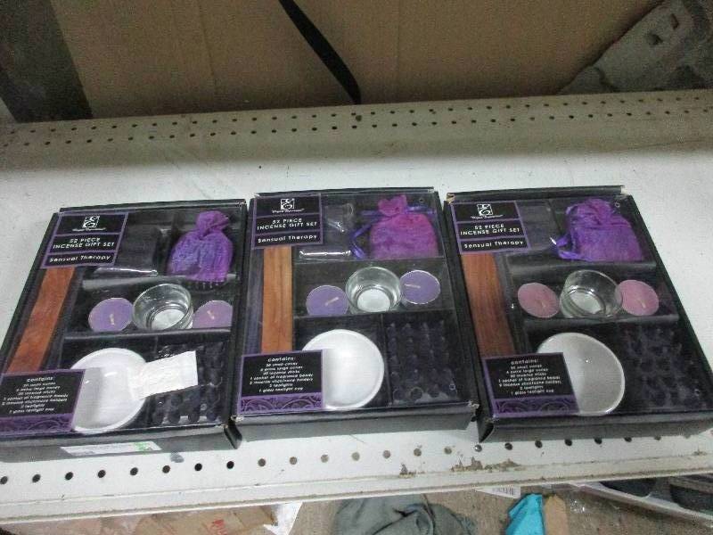 lot 54 image: 3 - 52 piece incense gift sets