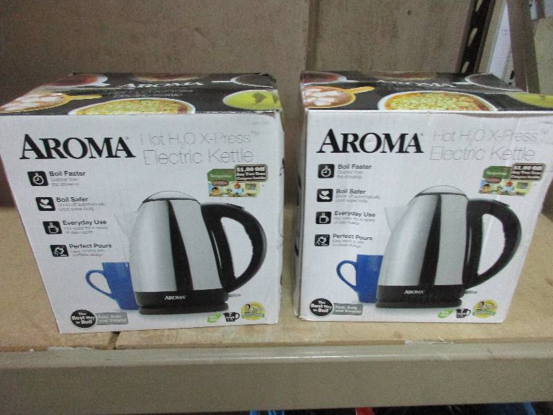 lot 64 image: 2 aroma H2O express electric kettles