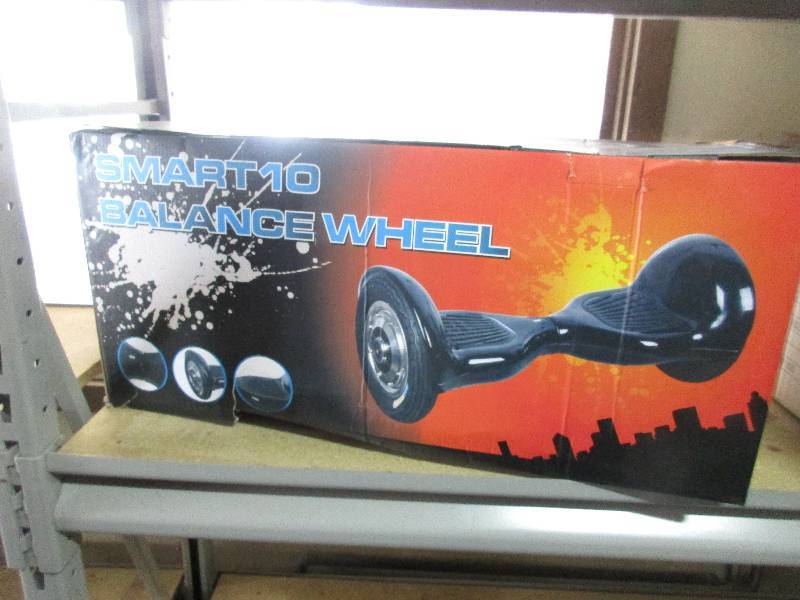 lot 121 image: smart 10 balance wheel - NEW