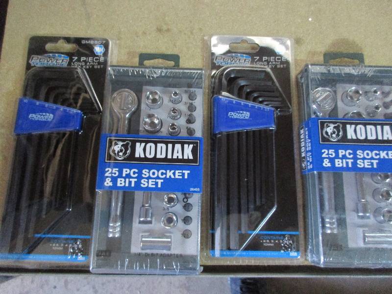 lot 137 image: 2 - 25 piece socket and bit sets and 2 - 7 piece allen wrench sets