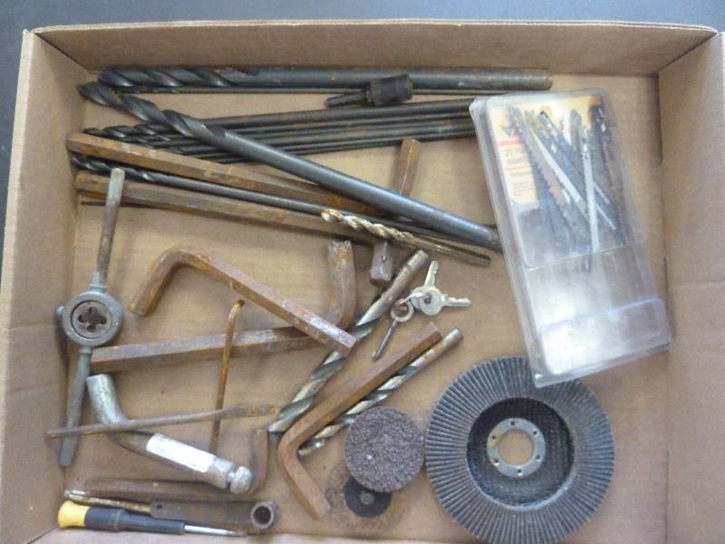 lot 513 image: Tool Lot