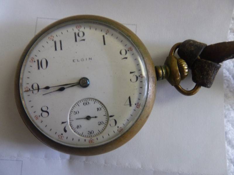 lot 586 image: Antique Pocket Watch