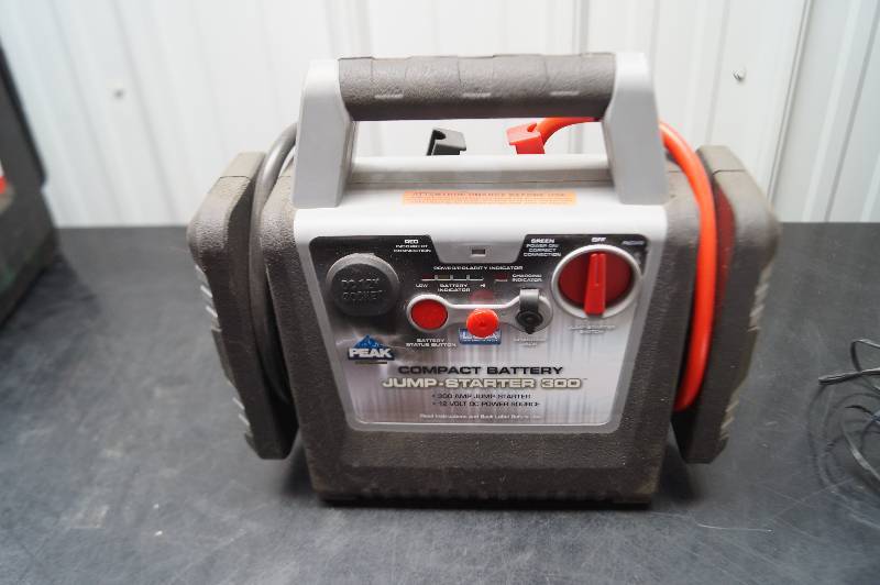 lot 34 image: Jump Starter