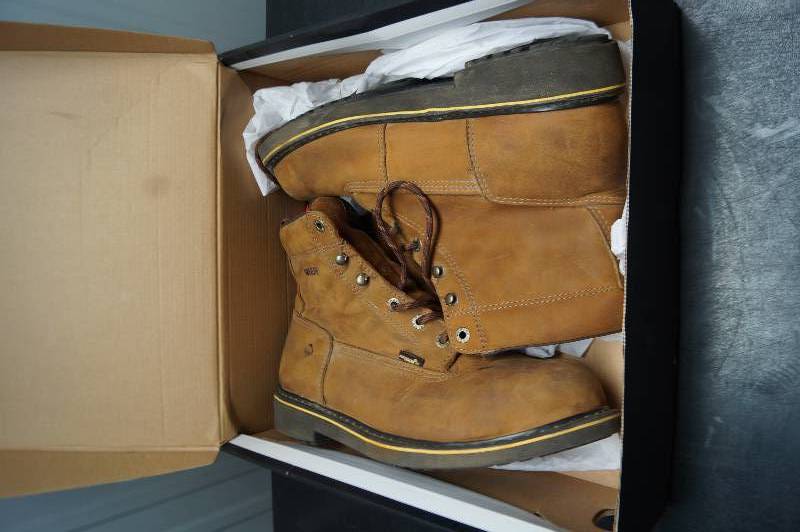 lot 36 image: Wolverine Boots