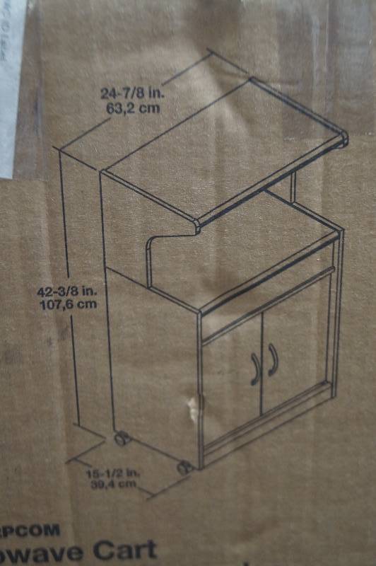 lot 39 image: Microwave Cart
