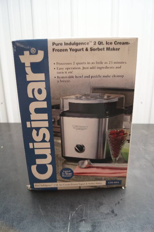 lot 41 image: YogurtSorbet Maker