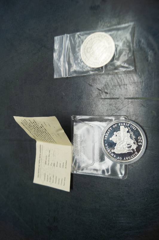 lot 91 image: Titanium & Silver Coins