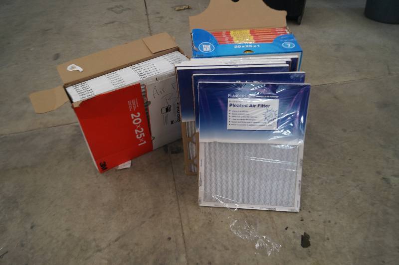 lot 94 image: Furnace Air Filters
