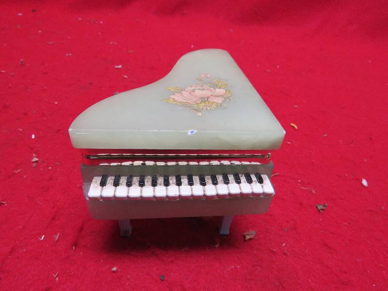 Vintage Trinket Box