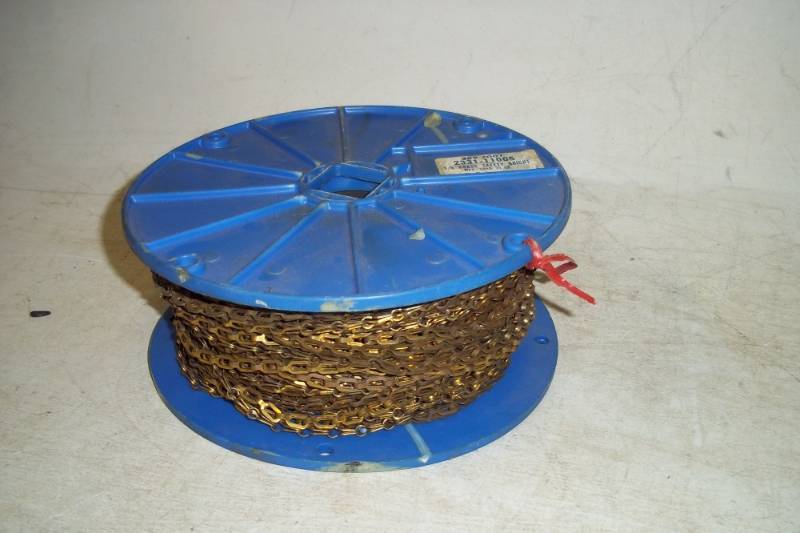 lot 125 image: Brass Safety Chain