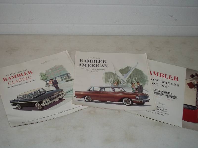 lot 21 image: 1961 Rambler sales brochures