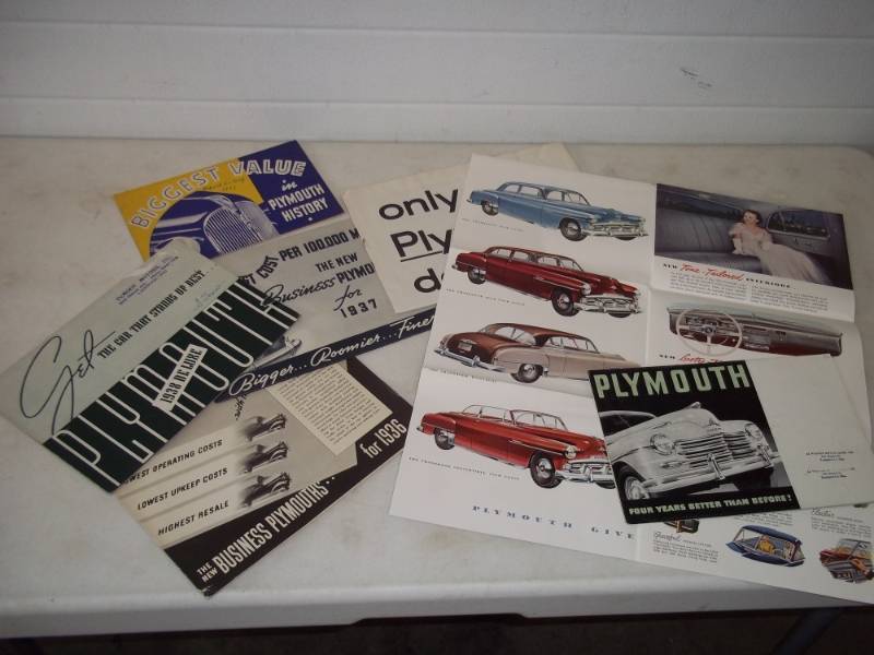 lot 24 image: Vintage Plymouth sales brochures