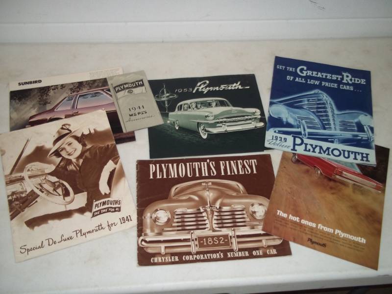 lot 28 image: Vintage Plymouth sales brochures