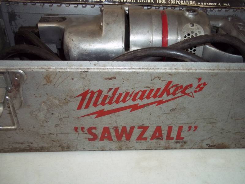 Vintage Milwaukee sawzall model 414 (working) HODGE PODGE