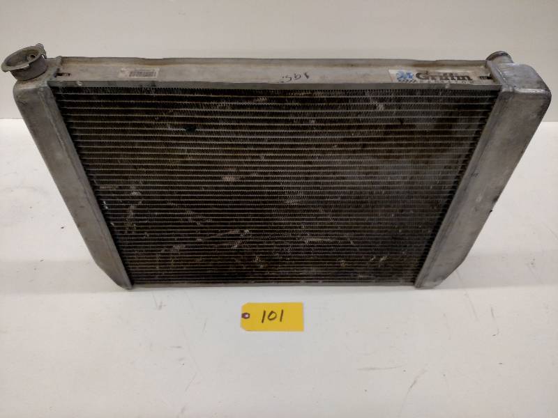 lot 101 image: Griffin 19 x 28 Aluminum Radiator w...