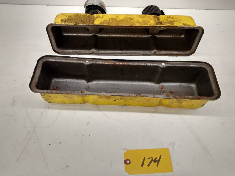 lot 174 image: Pair of SBC Valve Covers...