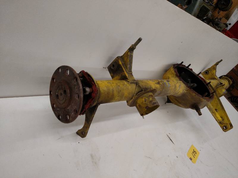 lot 175 image: 9 Ford Housing, 61 Flange To Flan...