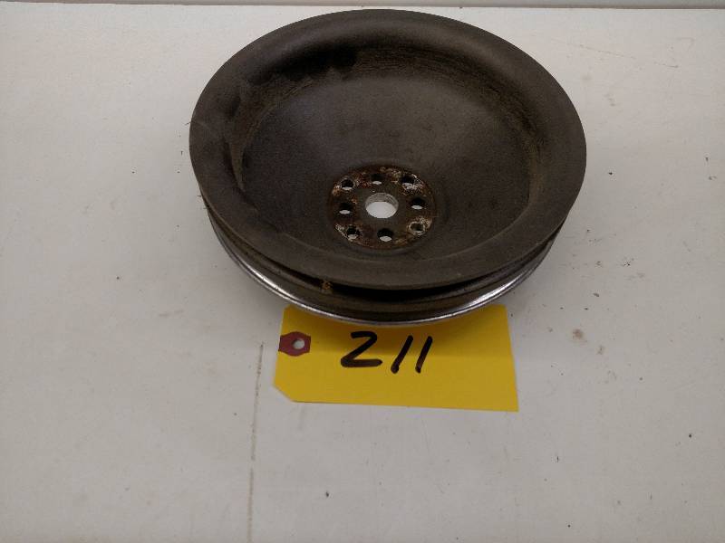 lot 211 image: 7 14 Aluminum Water Pump Pulley...