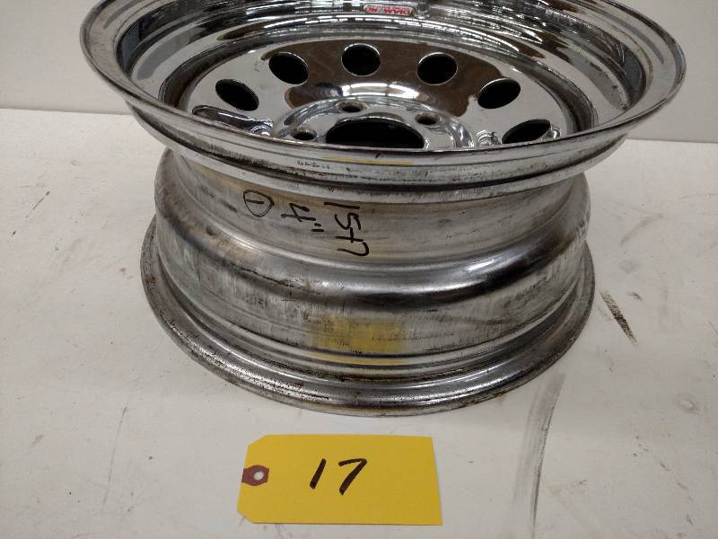 lot 17 image: Diamond Wheel, 15x7, 5x4 34, 4 BS...