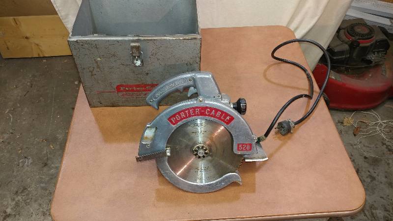 lot 3 image: Portercable 8 14 Saw