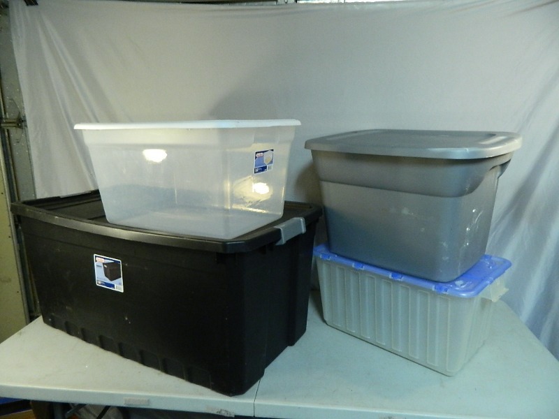 4 Totes with Lids