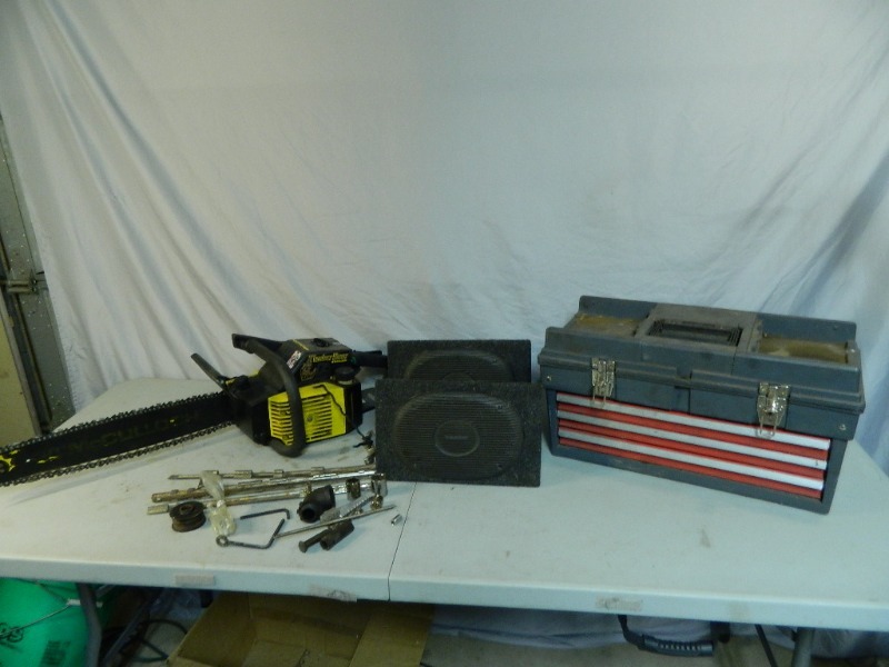 Toolbox, Speakers, Chainsaw, Tools