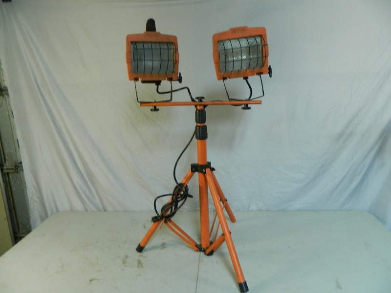 Halogen Lights on Tripod