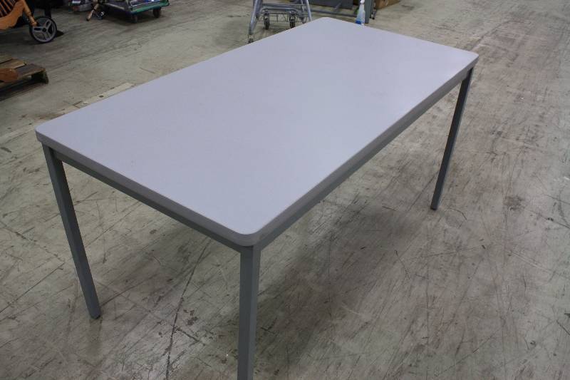 lot 34A image: 5ft Heavy Duty Gray WoodSteel Table