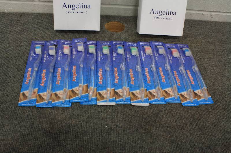 lot 139 image: Bulk Tooth Brushes 24 Total