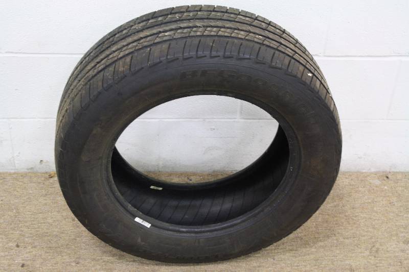lot 134 image: BFGoodrich Touring Tire