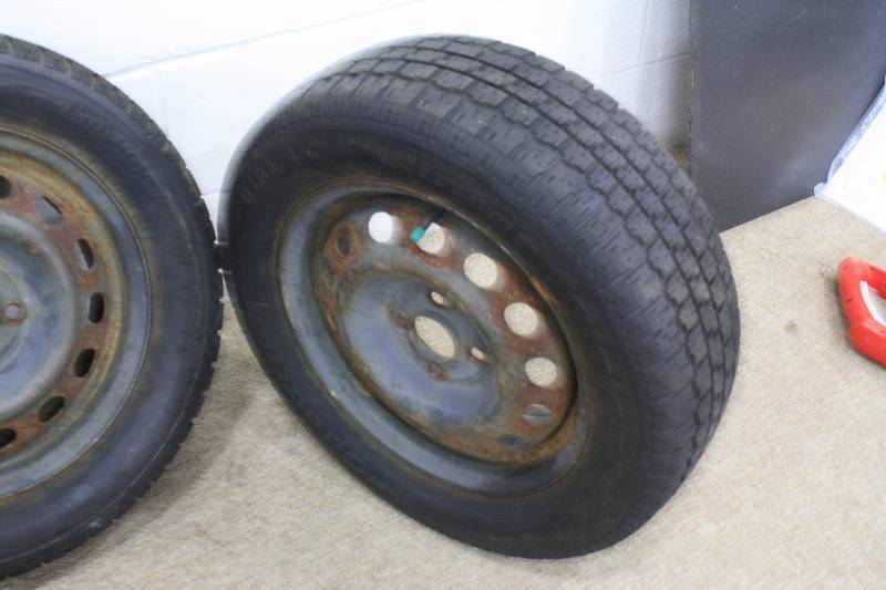 lot 135A image: 14 Tire & Rim Set includes a spare