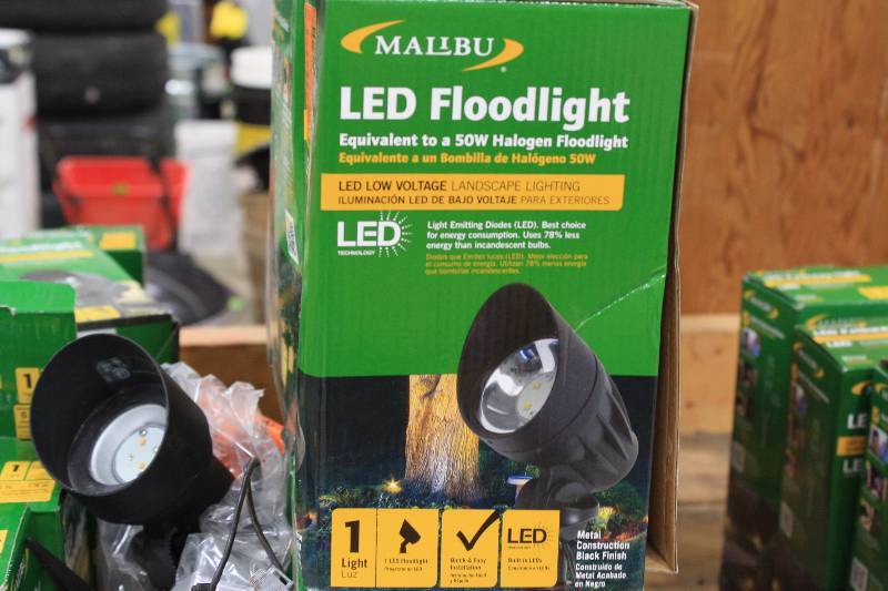 lot 97B image: LED Floodlights