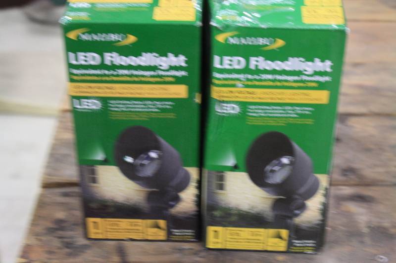 lot 97C image: LED Flood Lights #2