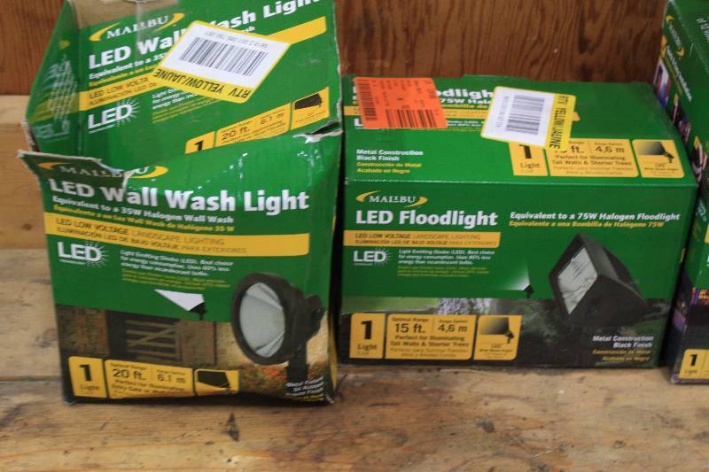 lot 141C image: Various LED Outdoor Lights