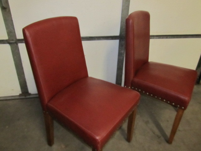lot 12 image: NICE Condition Studded Side Chairs