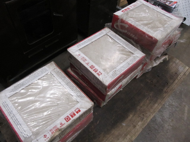 lot 52 image: Lot of Unused Ceramic Tile