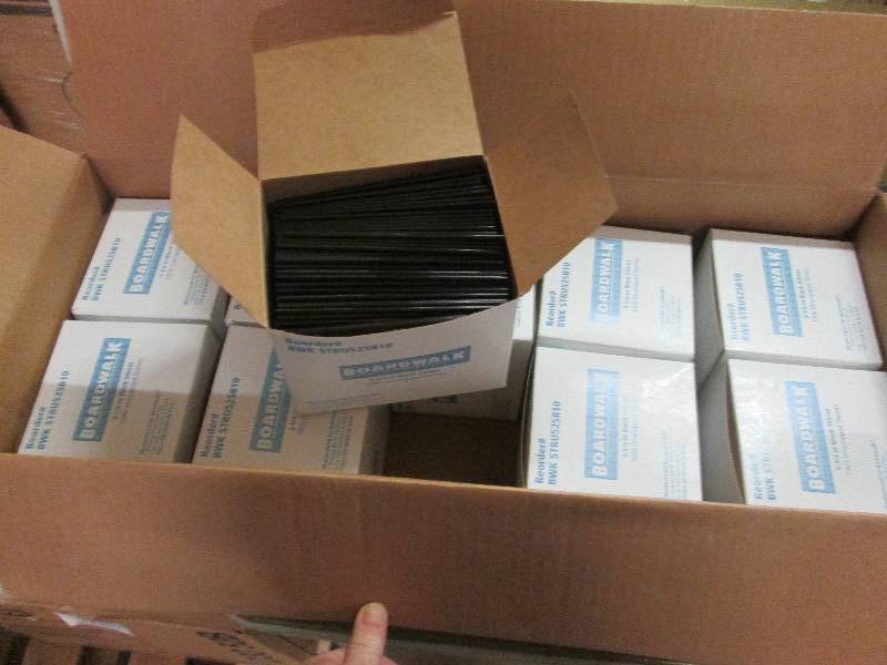 lot 117 image: Case of 10 Boxes Black Stirrers 100...