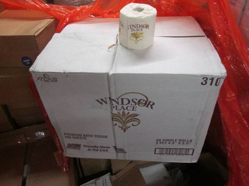 lot 126 image: Case of 80 single rolls of Windsor ...